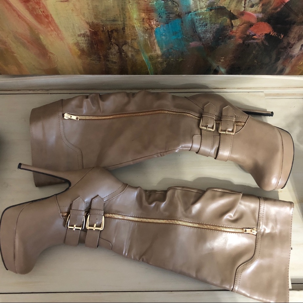Platform boots
